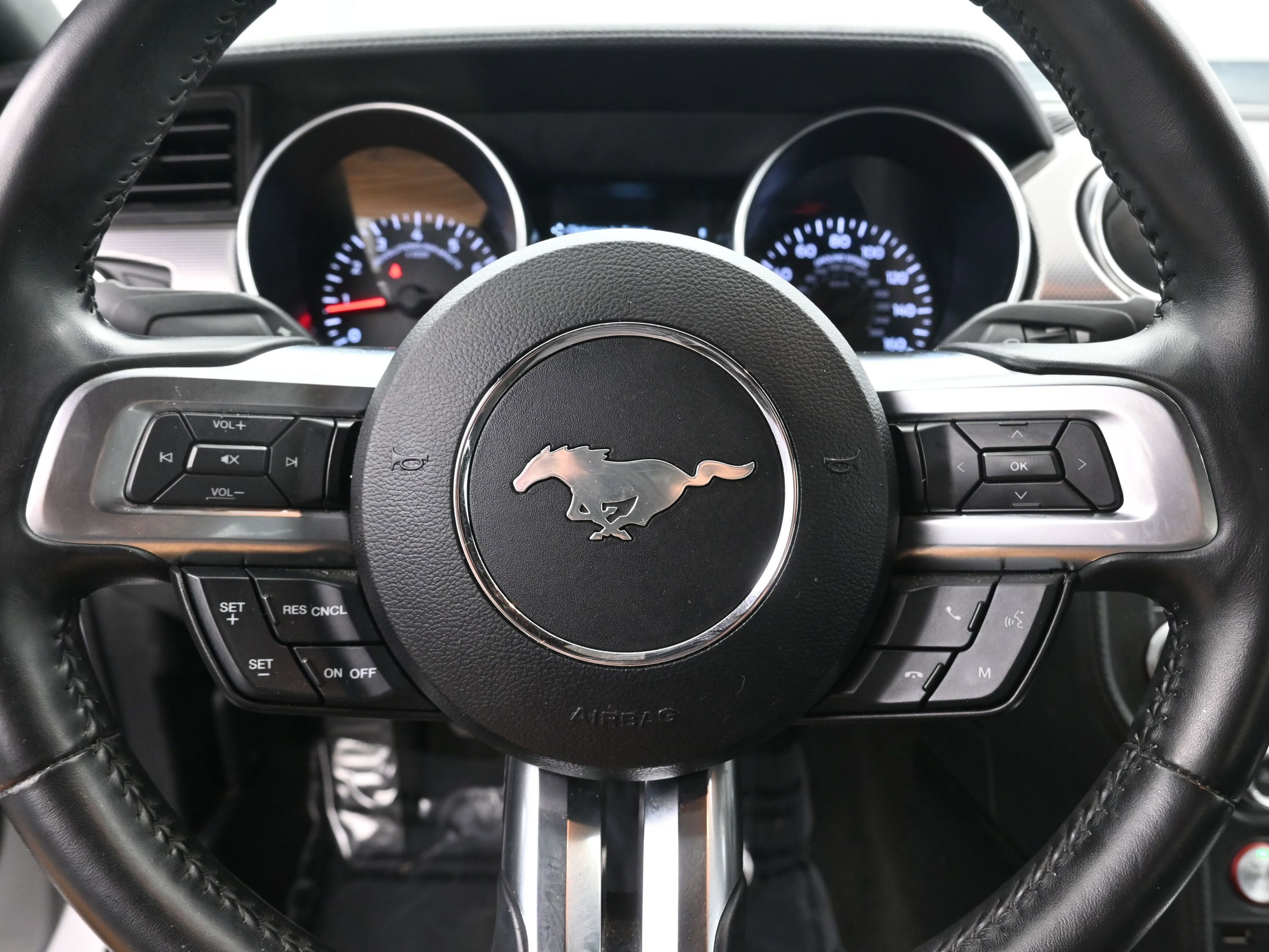 Used 2018 Ford Mustang GT image 13