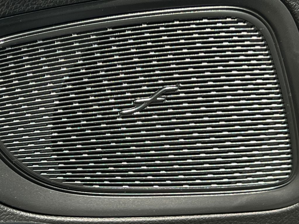 New 2025 Mercedes-Benz C 300 4MATIC Sedan image 18