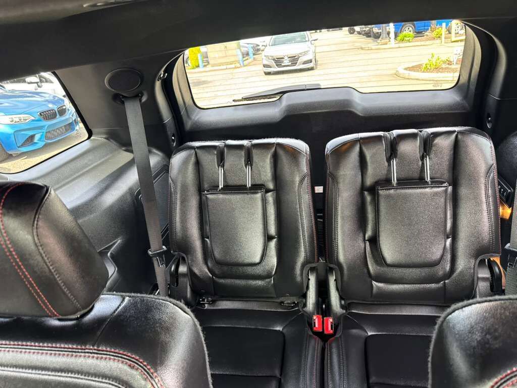 Used 2017 Ford Explorer Sport w/ Equipment Group 401A AWD/4WD image 11
