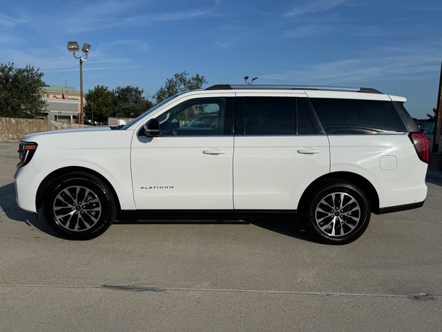 Used 2025 Ford Expedition Platinum AWD/4WD image 8