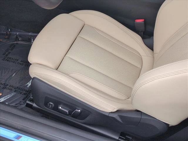 New 2026 BMW 430i Coupe w/ M Sport Package image 4