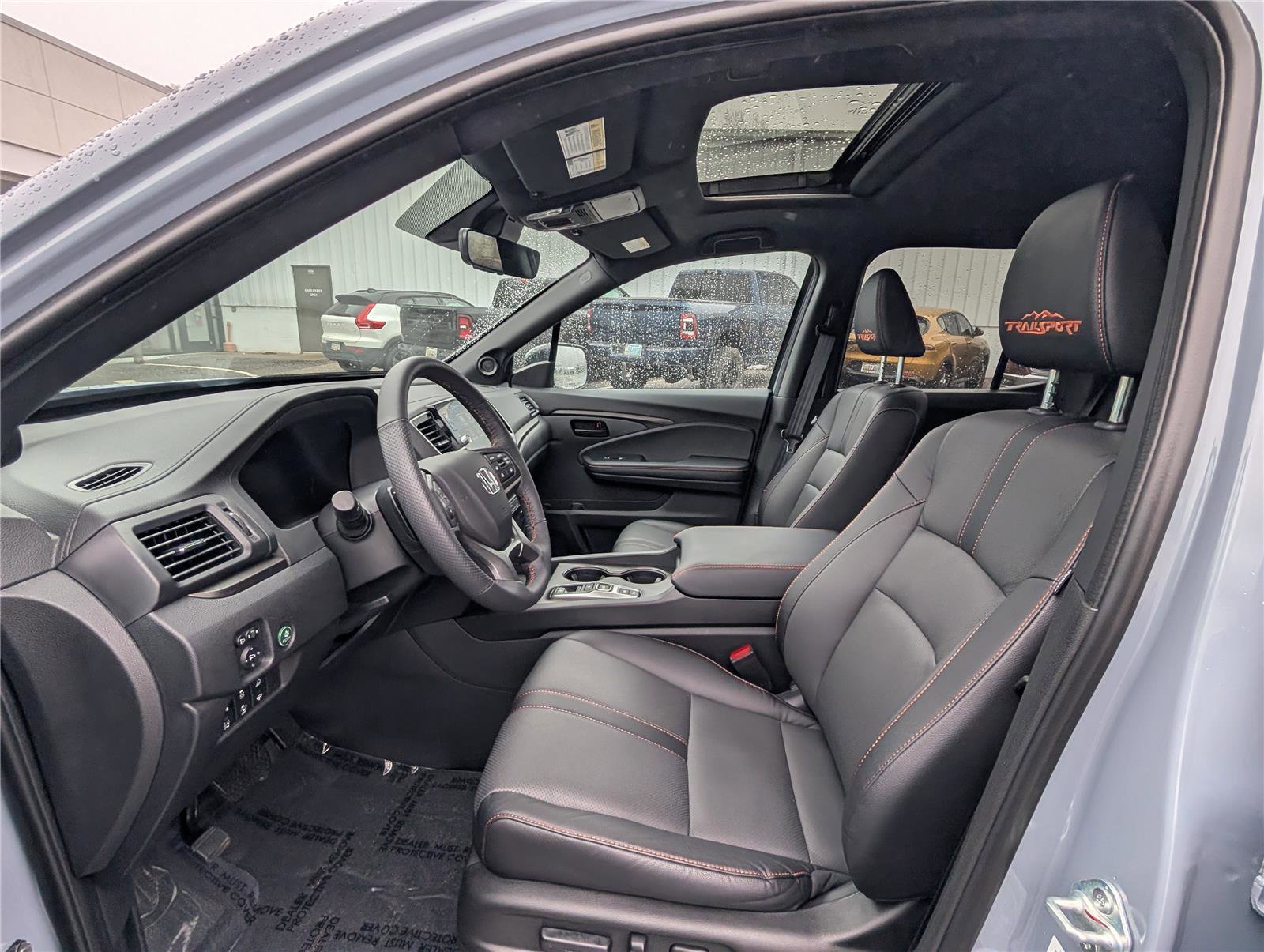 Used 2025 Honda Ridgeline TrailSport image 15