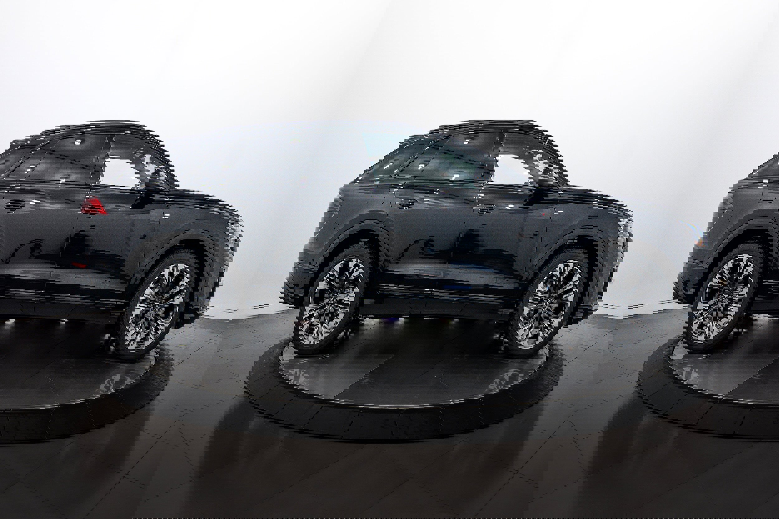 New 2026 Audi Q8 Premium Plus image 3