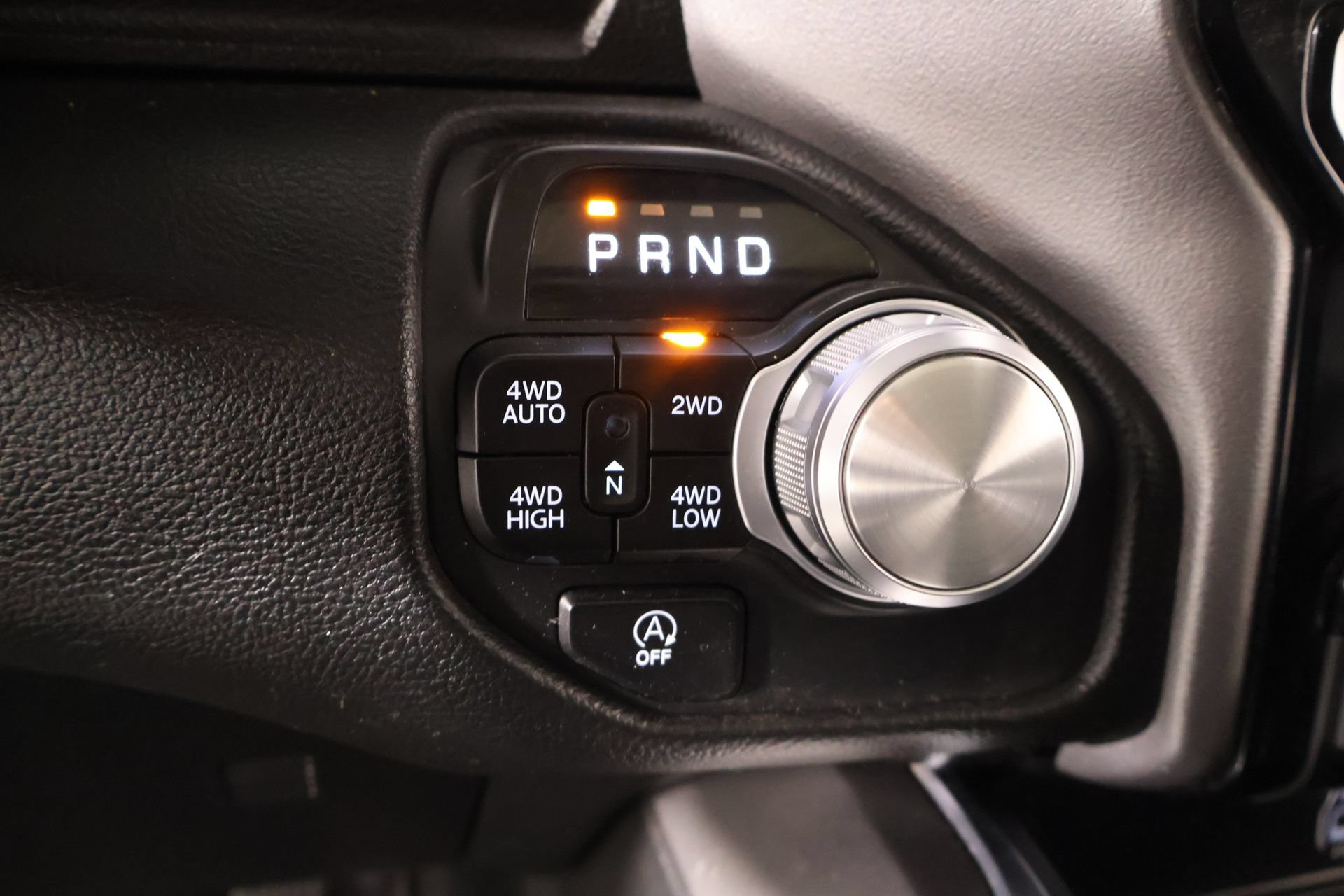 Used 2025 RAM 1500 Laramie w/ Laramie Southwest Edition AWD/4WD image 8