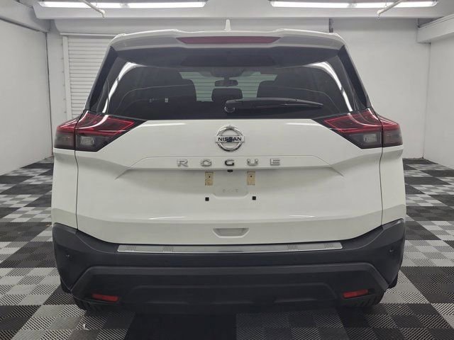 Certified 2021 Nissan Rogue S FWD image 5