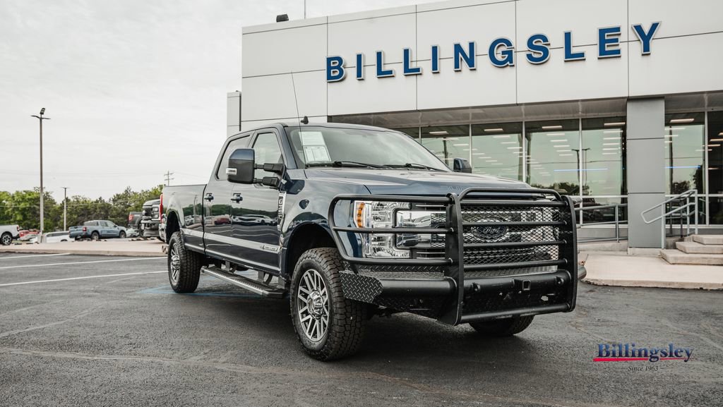 Used 2019 Ford F350 Lariat w/ Lariat Value Package AWD/4WD image 2