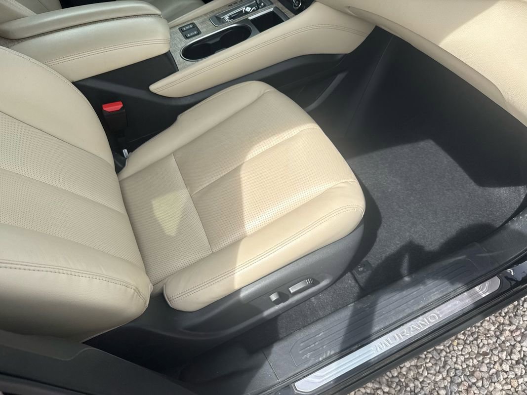 Used 2024 Nissan Murano SL w/ Cargo Package image 16