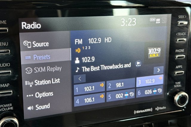 Certified 2021 Toyota Corolla XSE FWD image 23