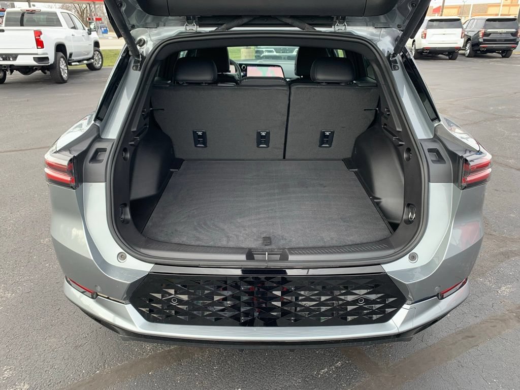 New 2024 Chevrolet Equinox EV RS FWD image 21