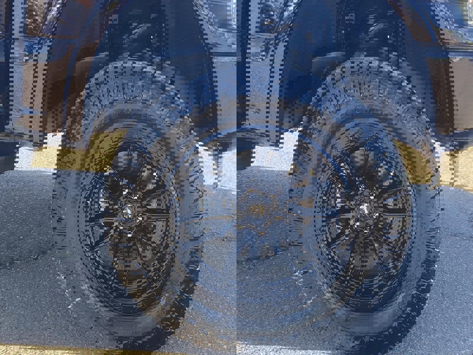 Used 2020 Ford F150 XLT w/ Equipment Group 302A Luxury image 10