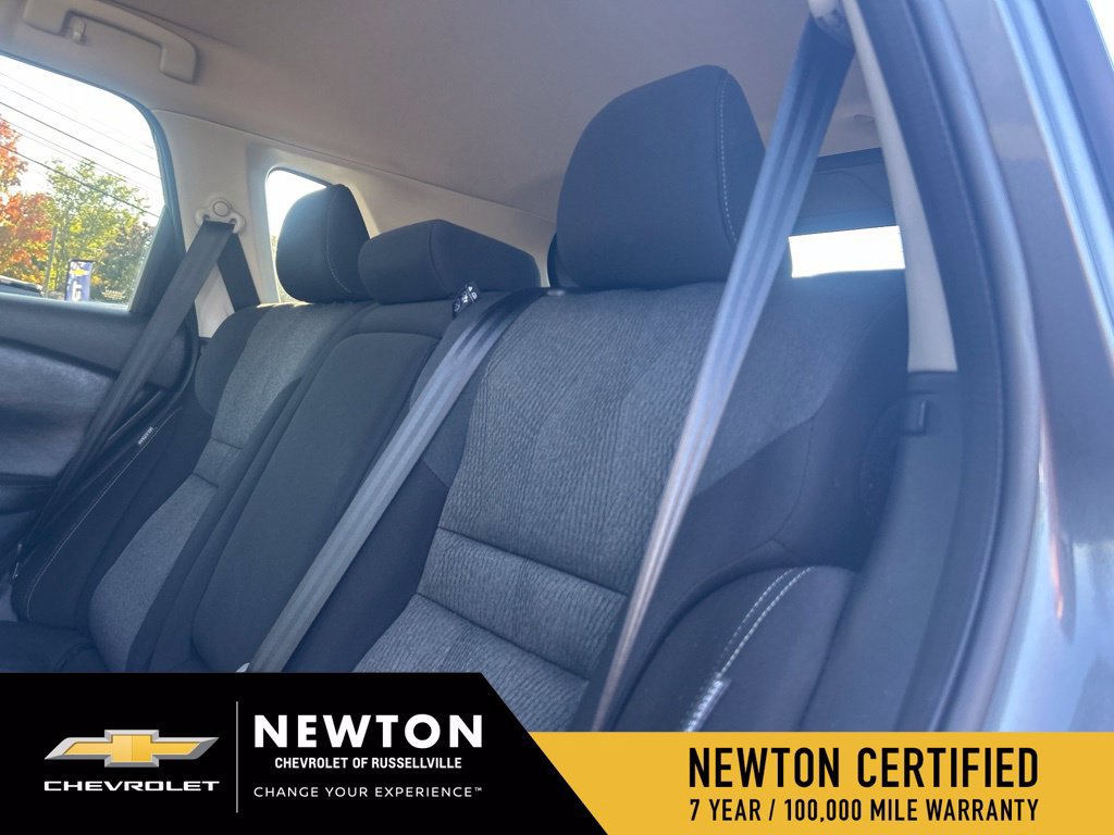 Used 2025 Nissan Rogue SV FWD image 31