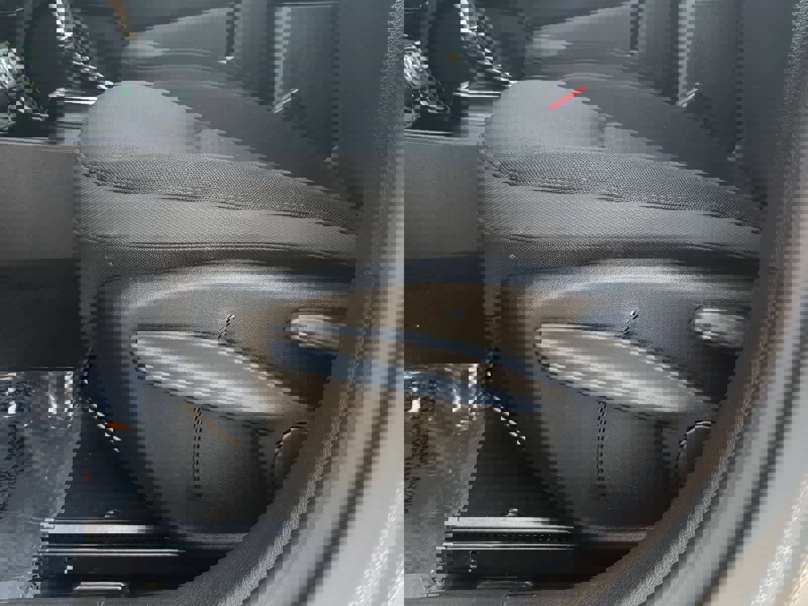 Used 2020 Jeep Renegade Altitude image 18