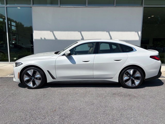 Certified 2024 BMW i4 eDrive40 w/ Convenience Package RWD image 2