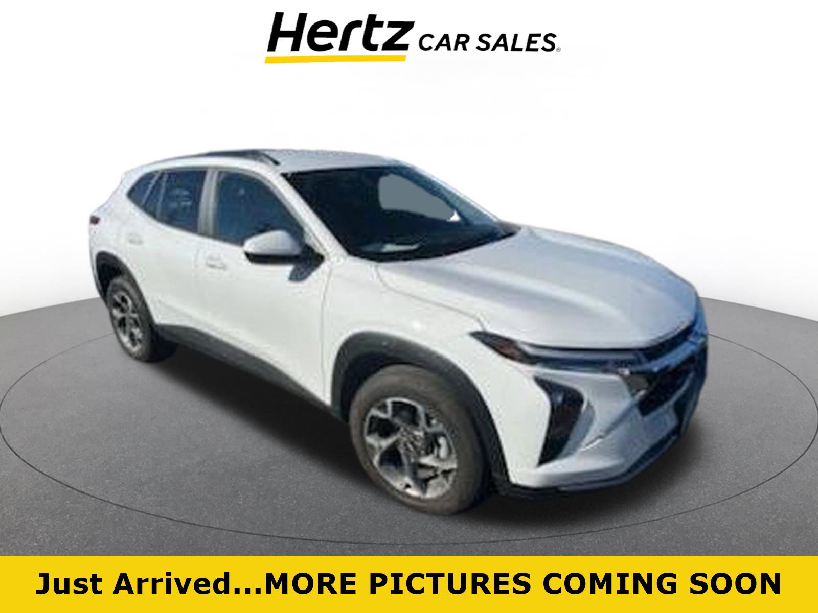 Used 2025 Chevrolet Trax LT