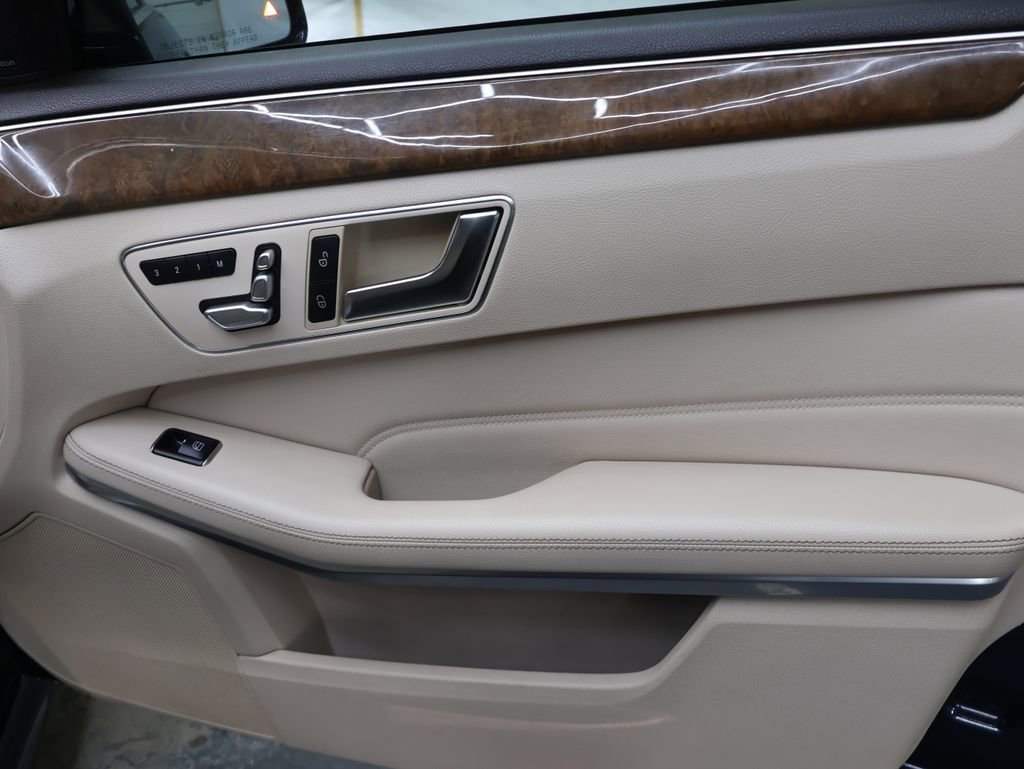 Used 2015 Mercedes-Benz E 350 4MATIC Sedan w/ Premium 1 Package image 11