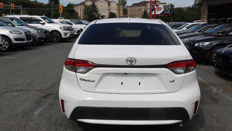 Used 2020 Toyota Corolla LE FWD image 6