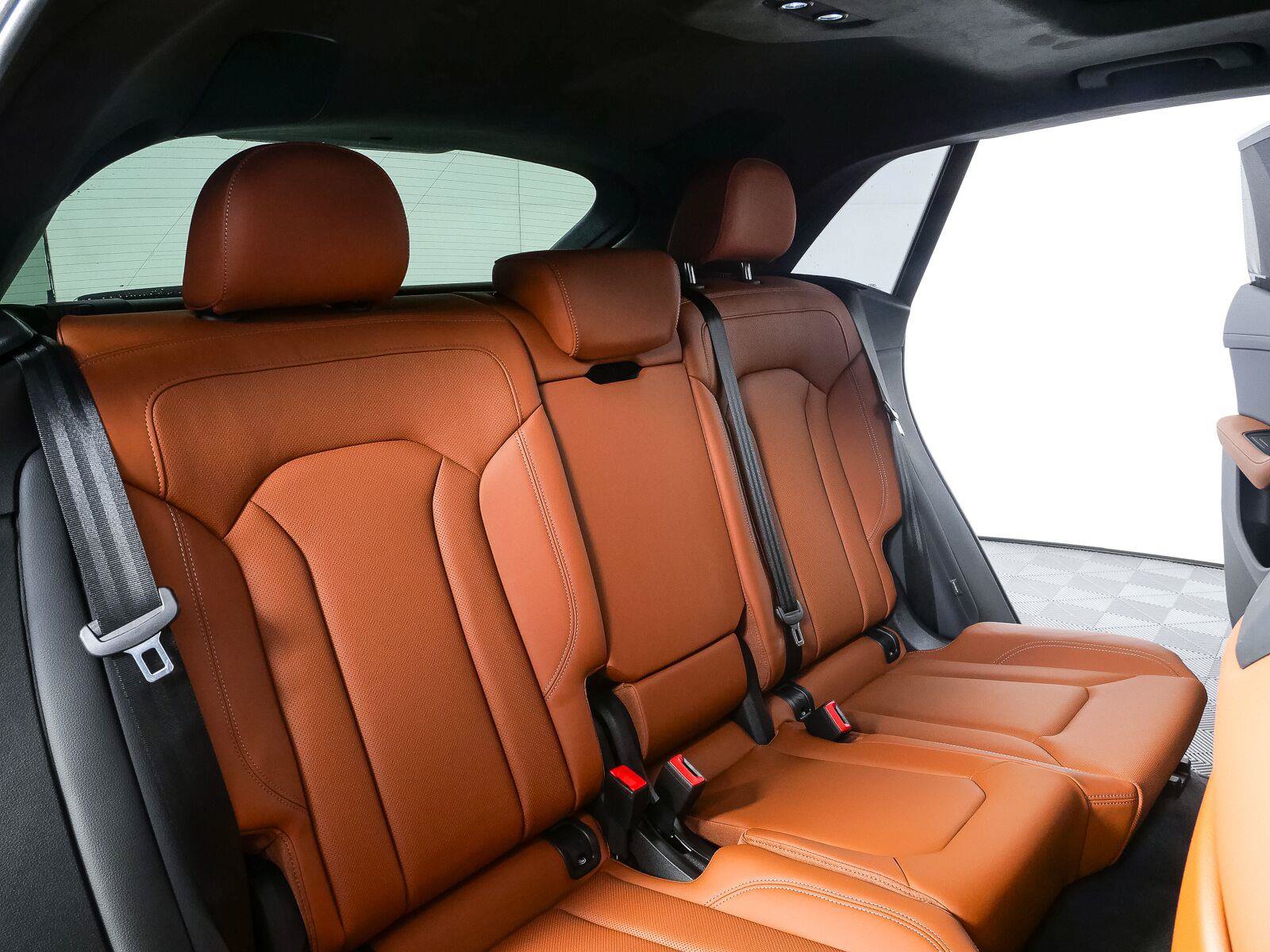 New 2027 Audi Q8 Prestige AWD/4WD image 23
