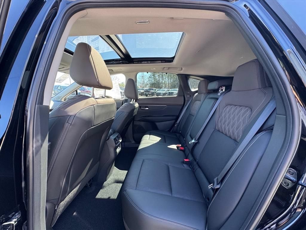 New 2026 Nissan Murano Platinum w/ Cargo Package AWD/4WD image 12