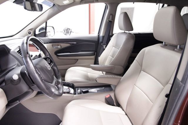 Certified 2021 Honda Pilot Touring image 15