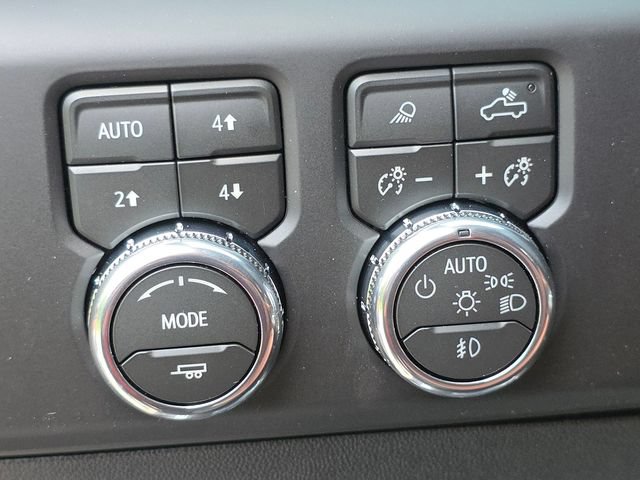 New 2026 GMC Sierra 3500 Denali Ultimate AWD/4WD image 30