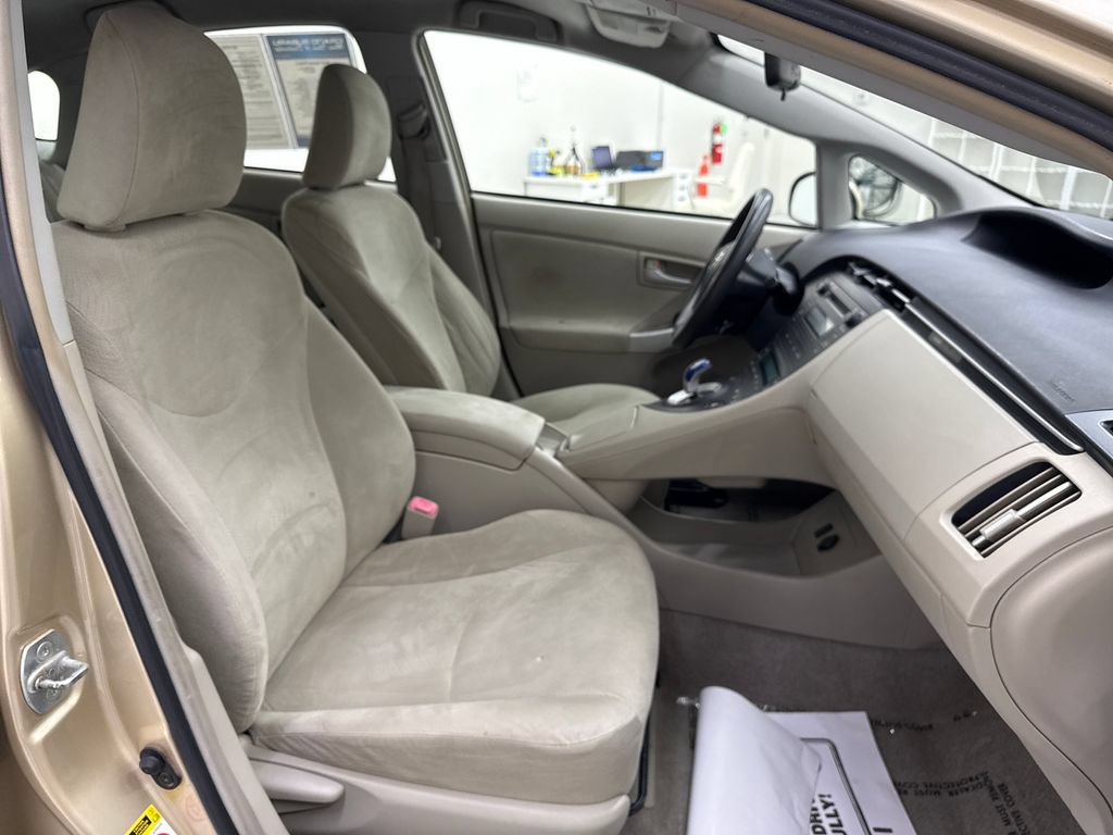 Used 2010 Toyota Prius Five FWD image 18