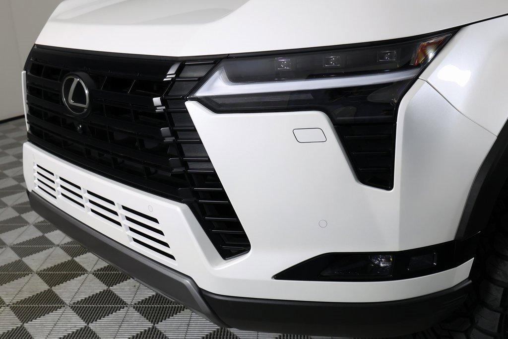 Used 2024 Lexus GX 550 image 42