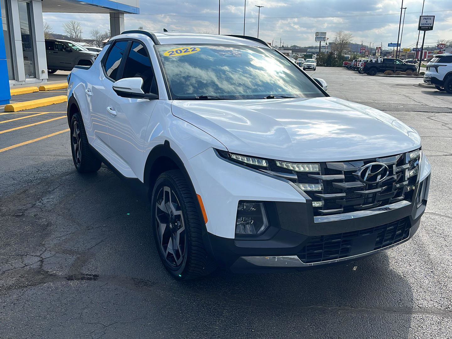 Used 2022 Hyundai Santa Cruz Limited AWD/4WD image 7