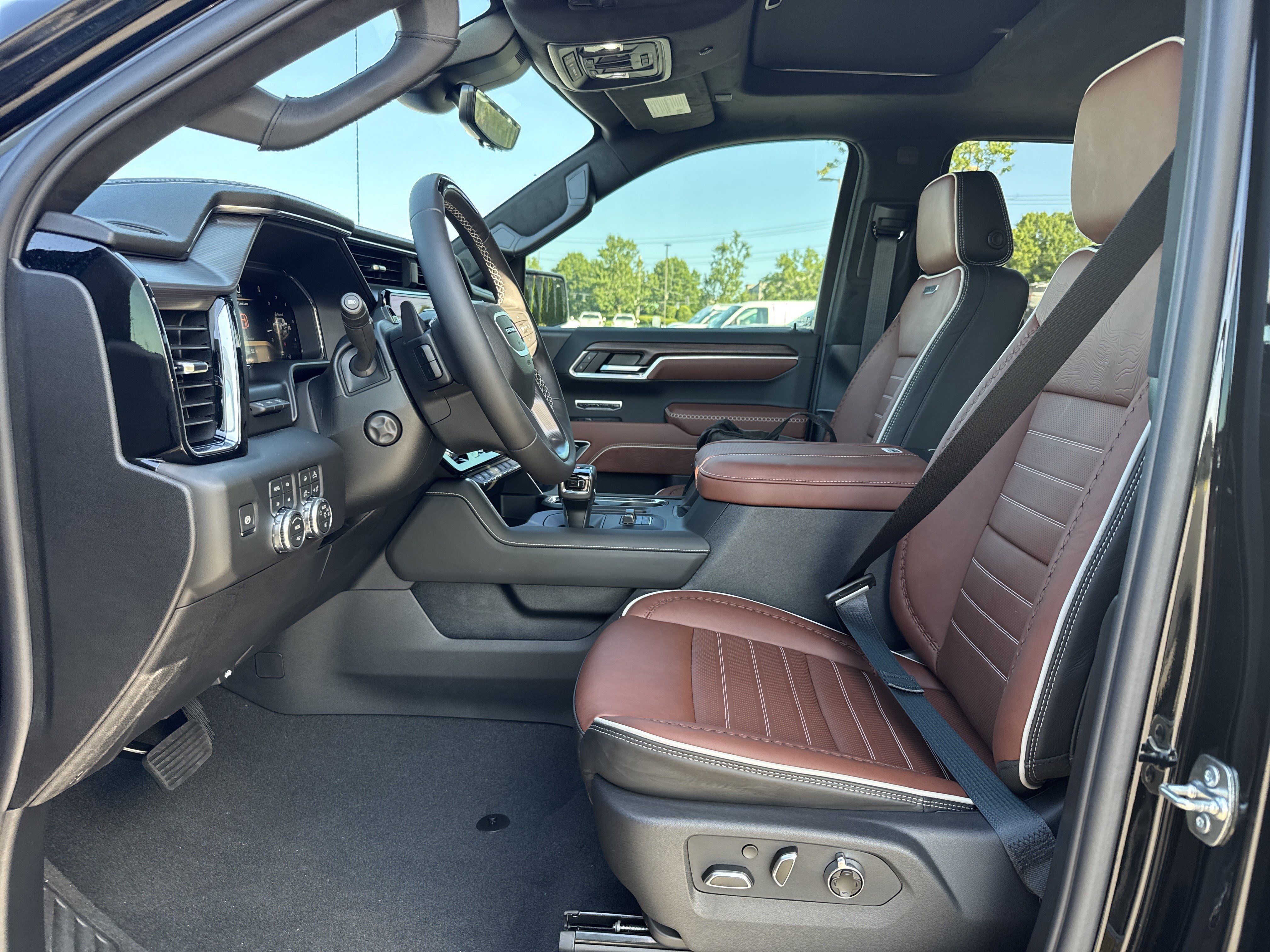 New 2026 GMC Sierra 1500 Denali Ultimate AWD/4WD image 17