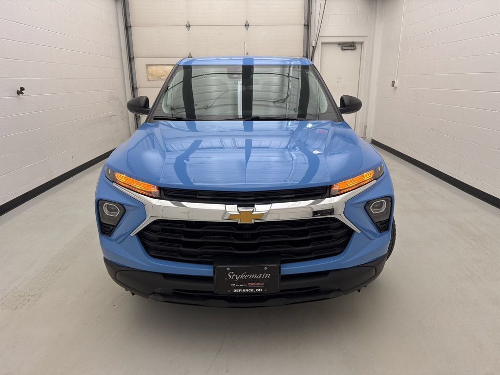 Used 2024 Chevrolet TrailBlazer LS w/ LS Convenience Package FWD image 5