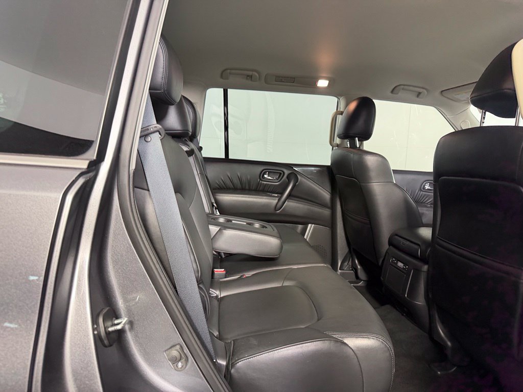 Used 2022 Nissan Armada SV RWD image 16