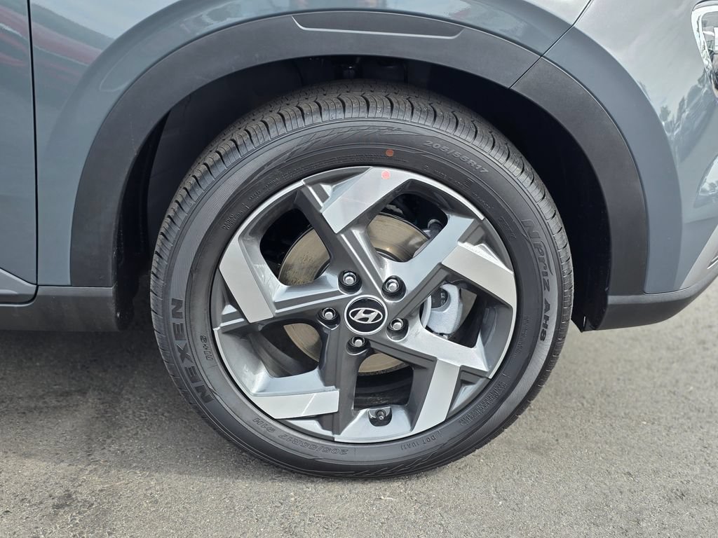 New 2026 Hyundai Venue SEL FWD image 8