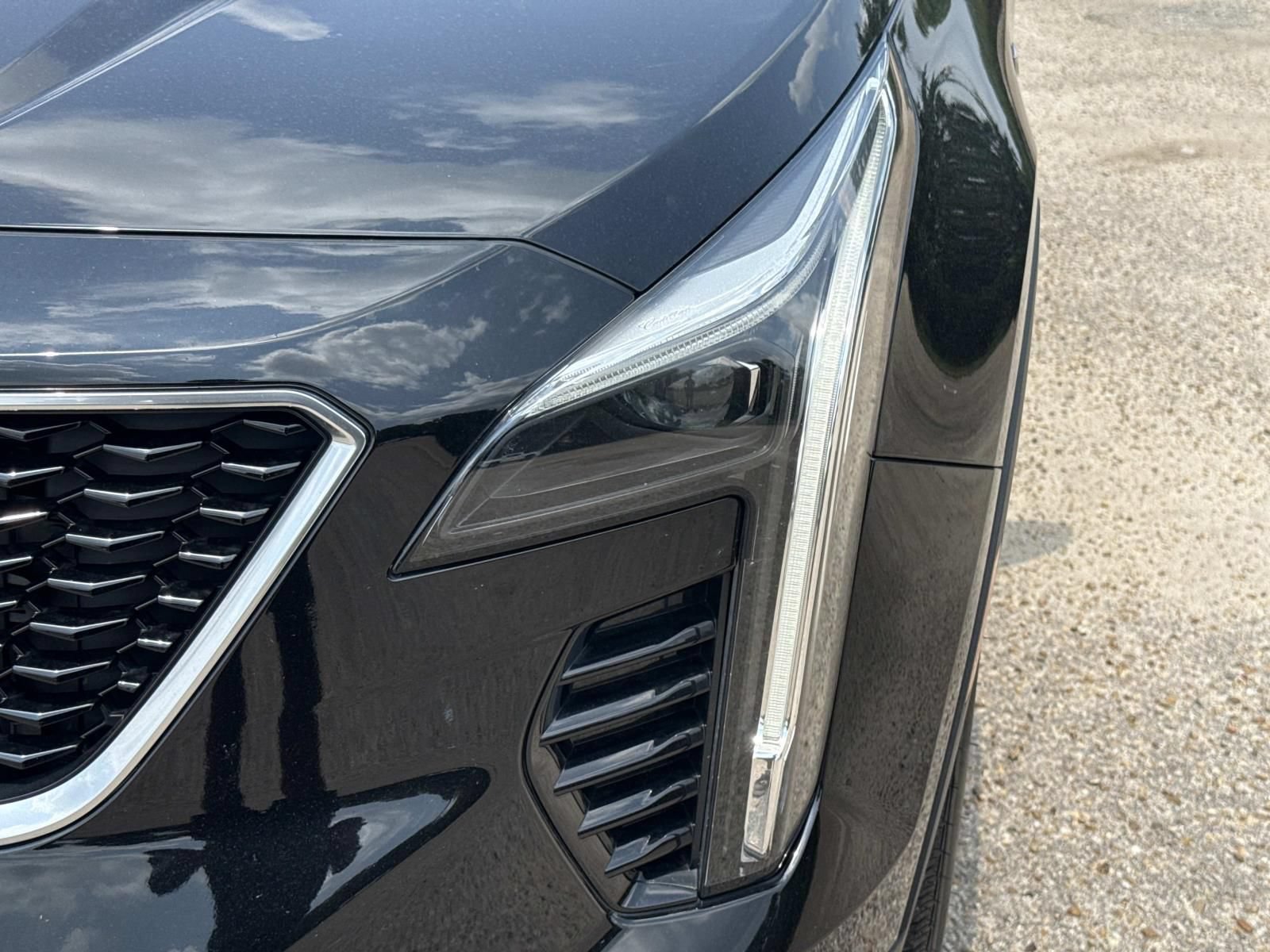 Used 2019 Cadillac XT4 Sport FWD image 9