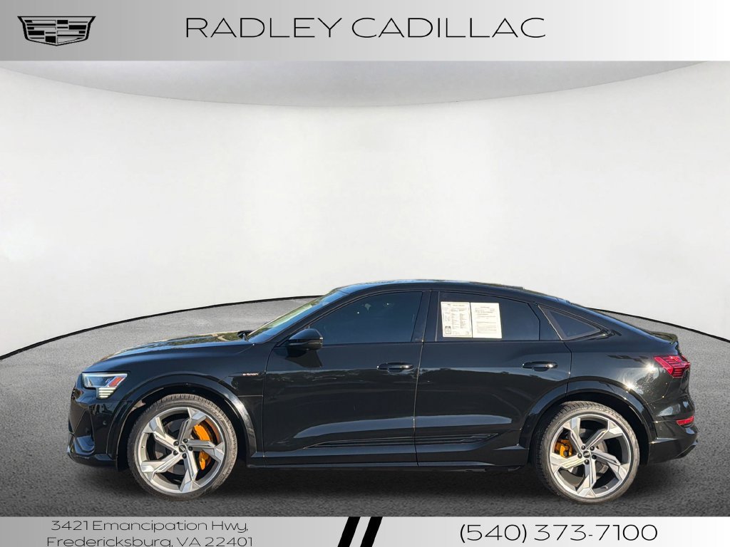 Used 2022 Audi e-tron S Prestige w/ Prestige Package AWD/4WD image 17