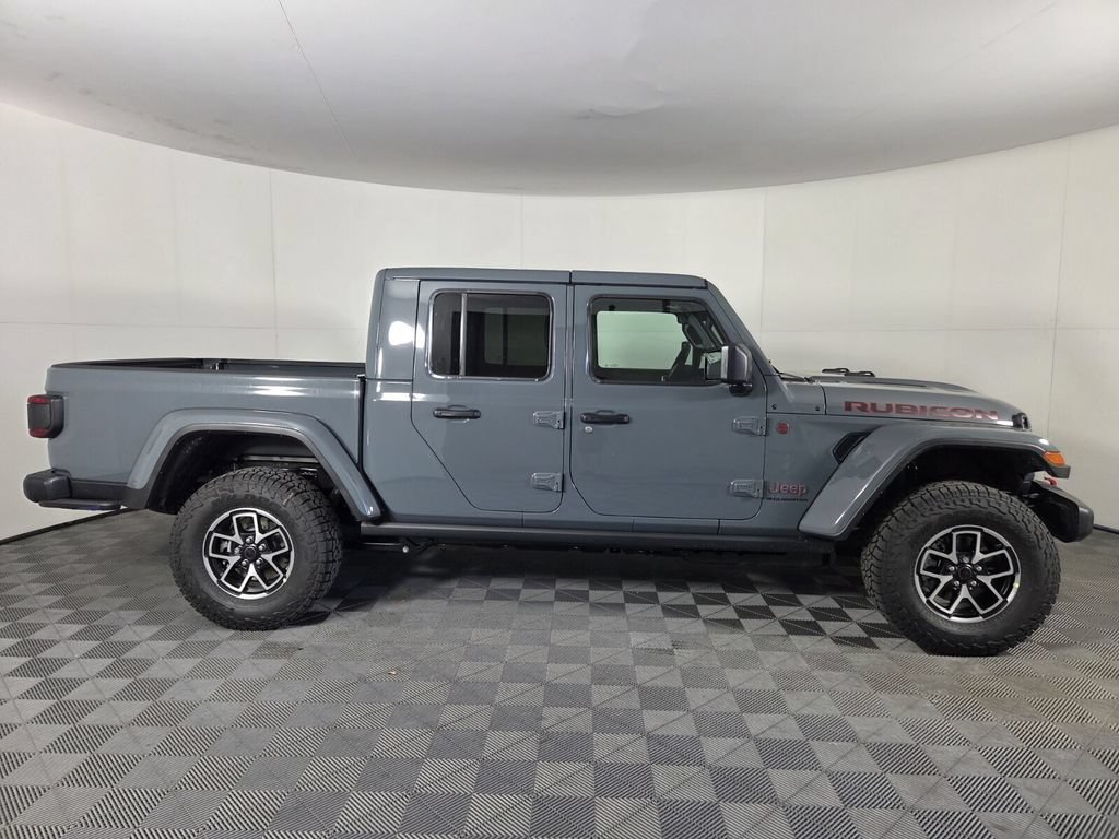 New 2026 Jeep Gladiator Rubicon w/ Safety Group AWD/4WD image 4