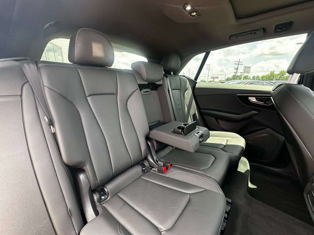 Used 2025 Audi Q8 Premium w/ Black Optic Package AWD/4WD image 25