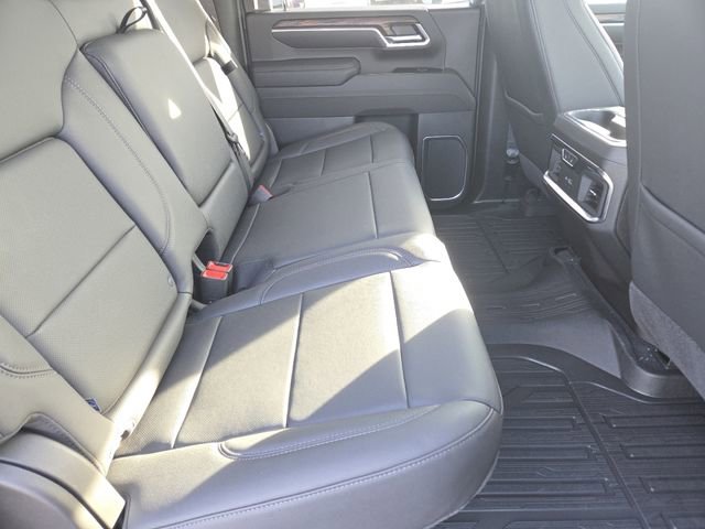 New 2025 GMC Sierra 3500 SLT w/ SLT Premium Package image 39