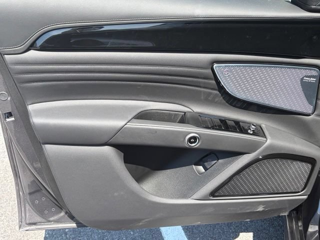 New 2026 Maserati Grecale Modena AWD/4WD image 17