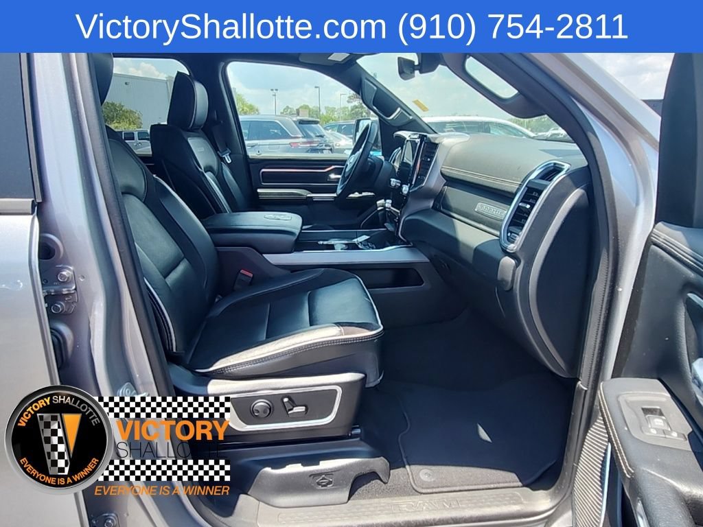 Used 2025 RAM 1500 Laramie AWD/4WD image 35