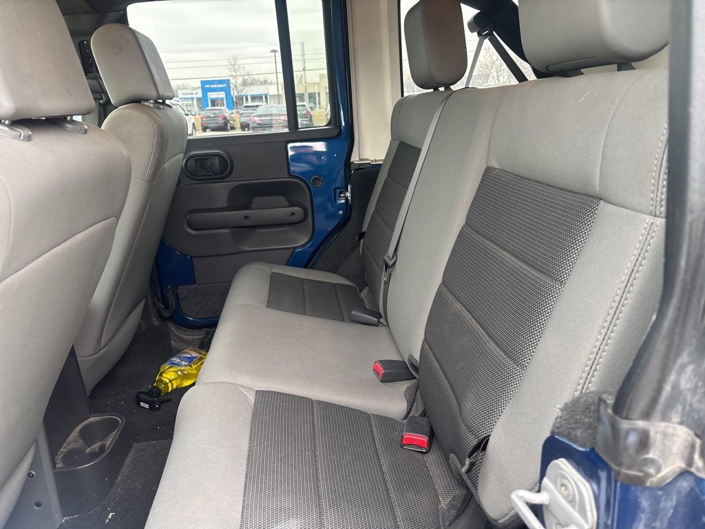 Used 2009 Jeep Wrangler X image 9