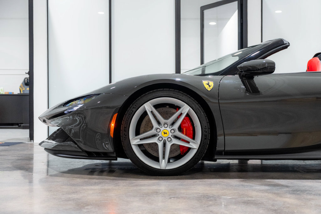 Used 2024 Ferrari SF90 Spider AWD/4WD image 23