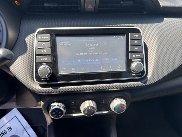Used 2021 Nissan Kicks S FWD image 19