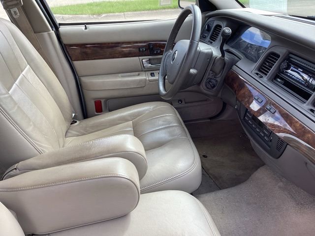 Used 2010 Mercury Grand Marquis LS image 20