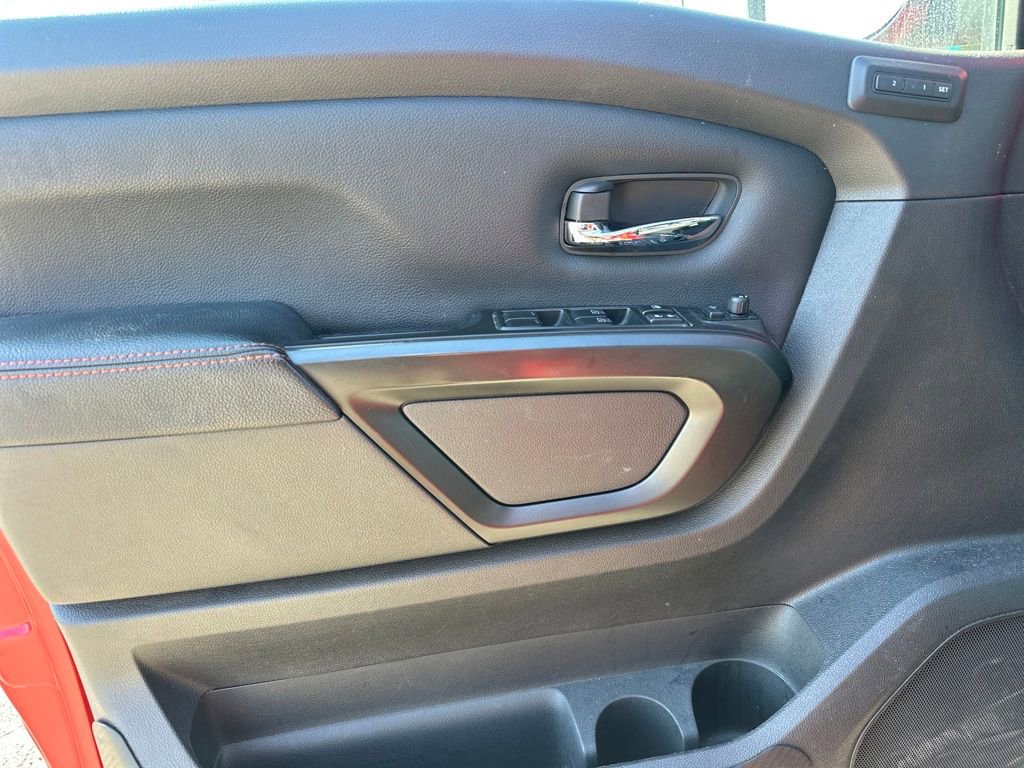 Used 2024 Nissan Titan PRO-4X w/ Pro-4x Convenience Package image 48