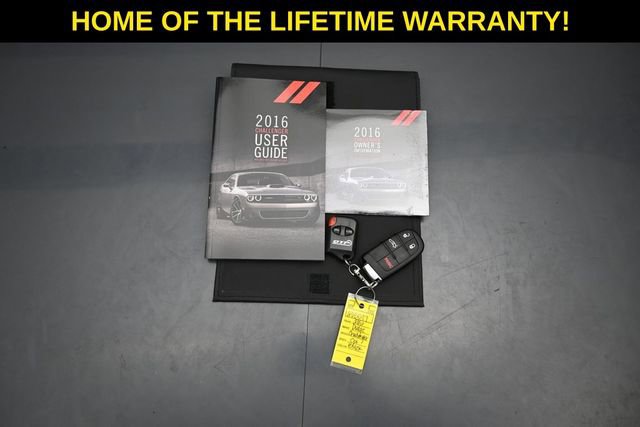 Used 2016 Dodge Challenger SRT Hellcat RWD image 51