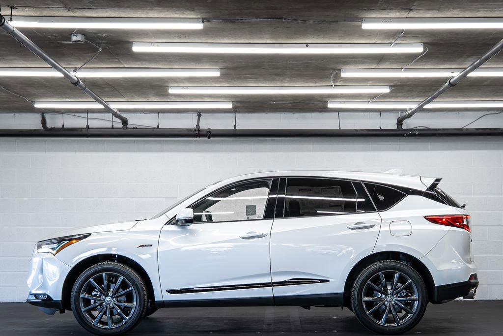 New 2025 Acura RDX A-Spec image 2