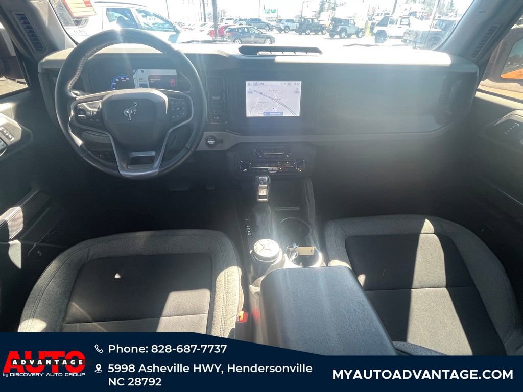 Used 2022 Ford Bronco Big Bend w/ Sasquatch Package image 9