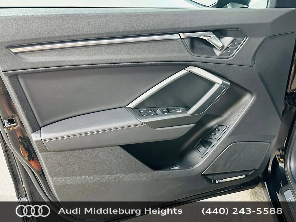 Certified 2023 Audi Q3 2.0T Premium Plus w/ Premium Plus Package AWD/4WD image 32