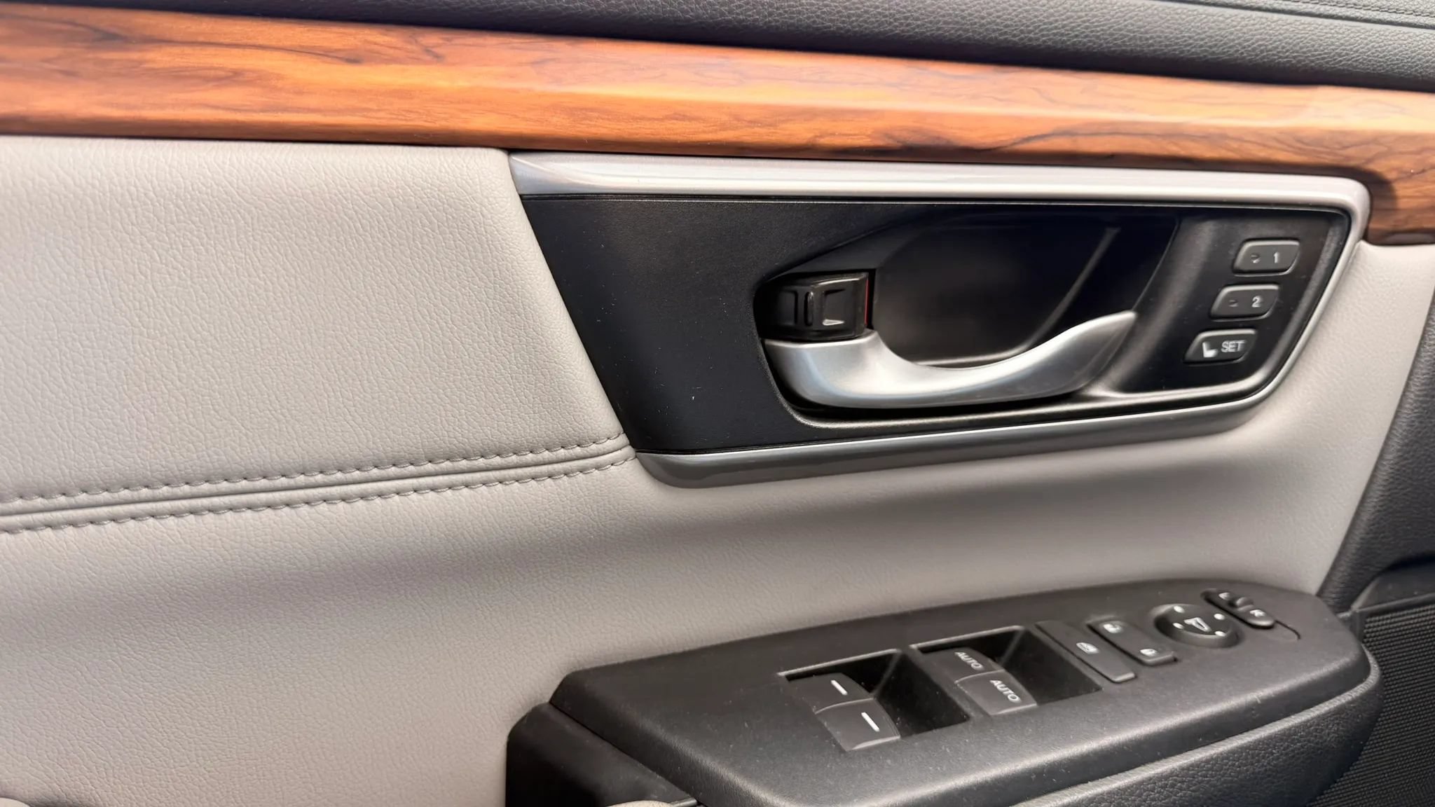 Used 2019 Honda CR-V EX-L image 26