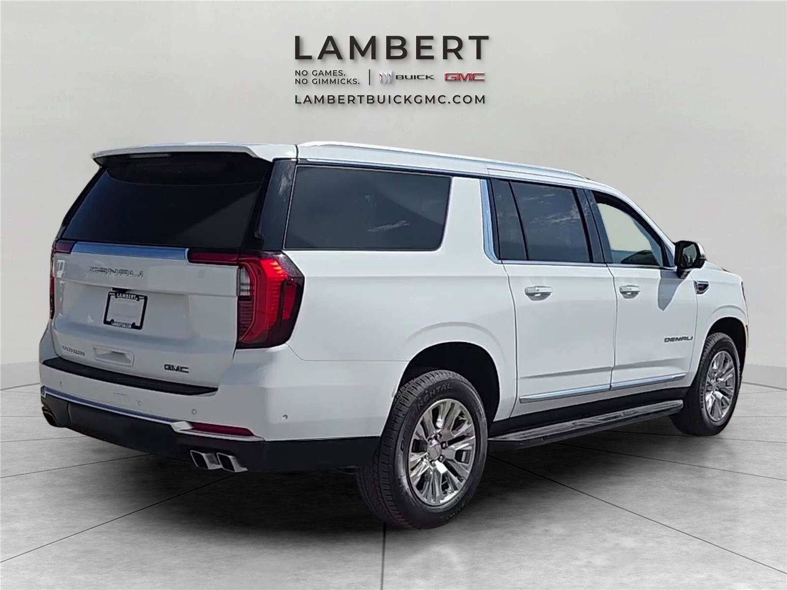 Used 2025 GMC Yukon XL Denali AWD/4WD image 5
