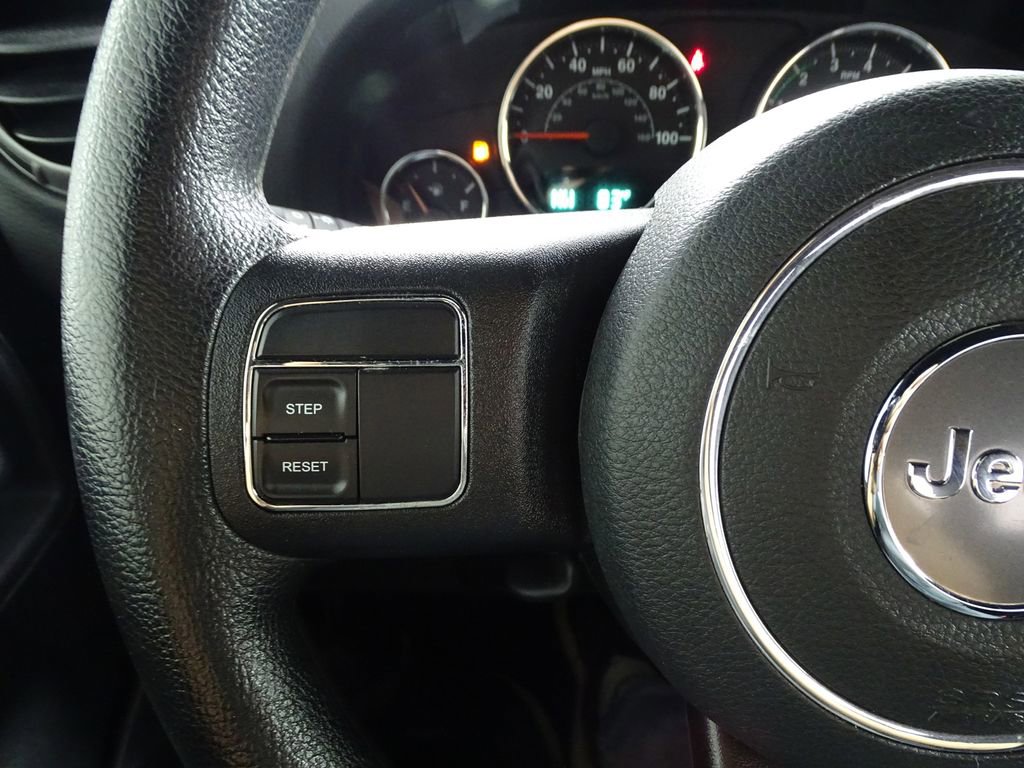 Used 2016 Jeep Wrangler Unlimited Sport image 18